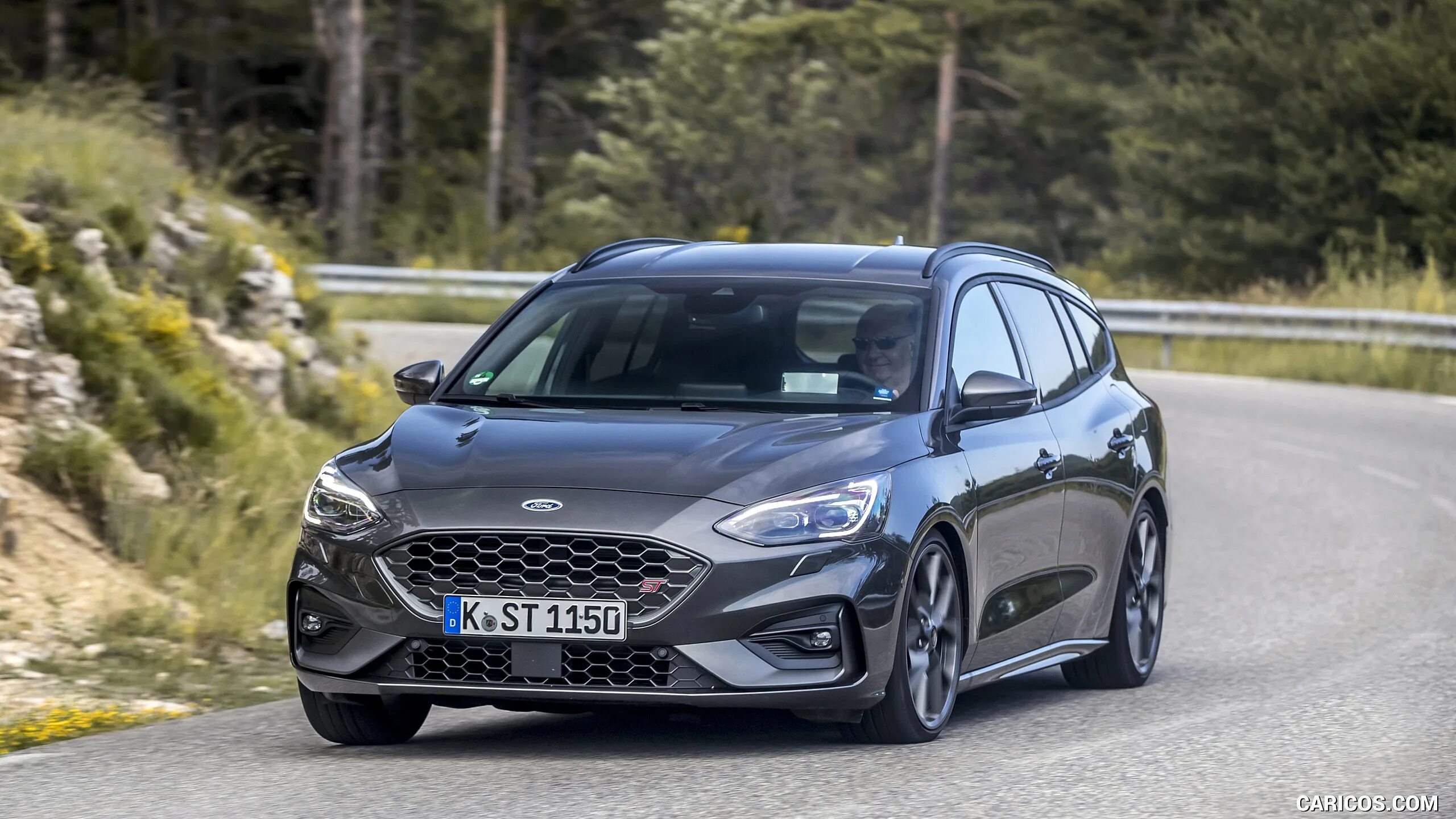 Ford седан 2021. Ford focus sedan 2018. Фокус 1 2019. Ford focus wagon 2019. Форд фокус 4 2019 универсал дизель.