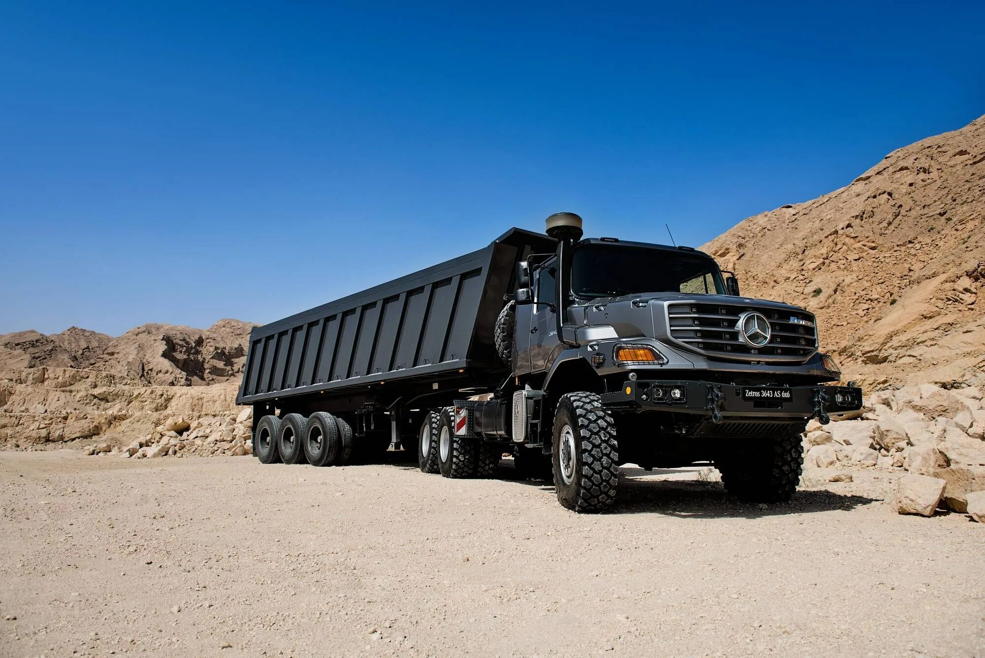 Тюнинг самосвала. Mercedes-Benz Zetros. Mercedes Benz Zetros 6x6. Mercedes Benz Zetros 6x6 Military. Мерседес Zetros 6х6.