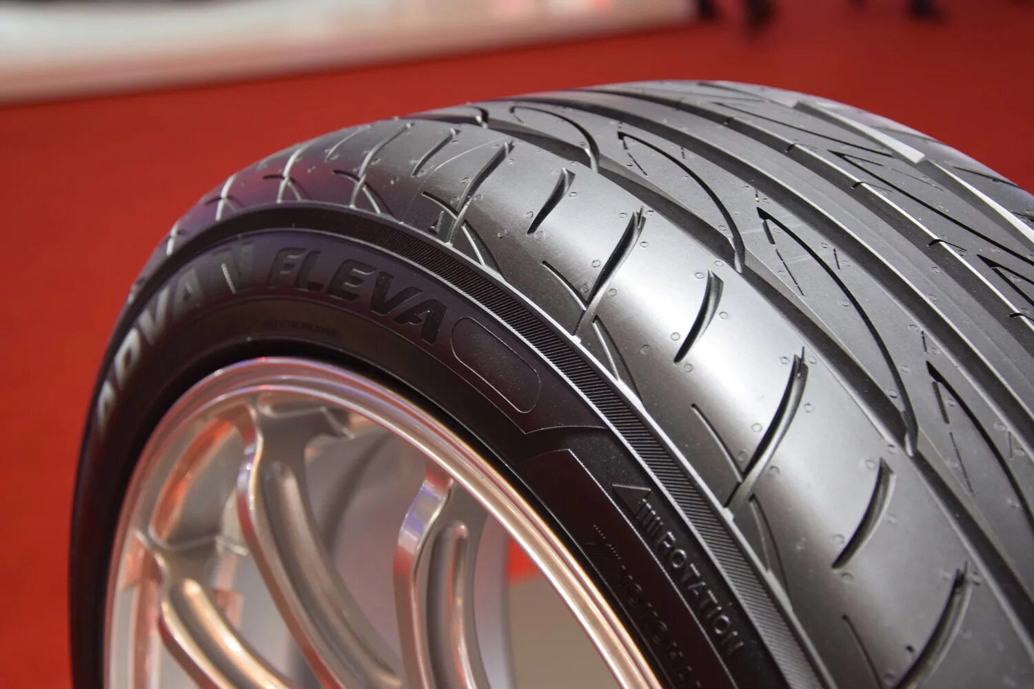 Yokohama Advan Fleva v701. Yokohama Advan Fleva v701 225/45 r17 94w XL. Yokohama Advan Fleva 701. Yokohama Advan Fleva v701 195/55 r16. Резина yokohama лето