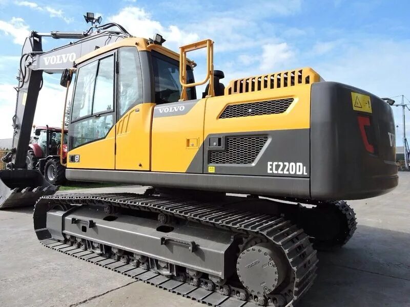 Volvo ec220dl. Экскаватор гусеничный Volvo ec220dl. Вольво ЕС 220 DL экскаватор. Volvo ec300dl. Новый гусеничный экскаватор