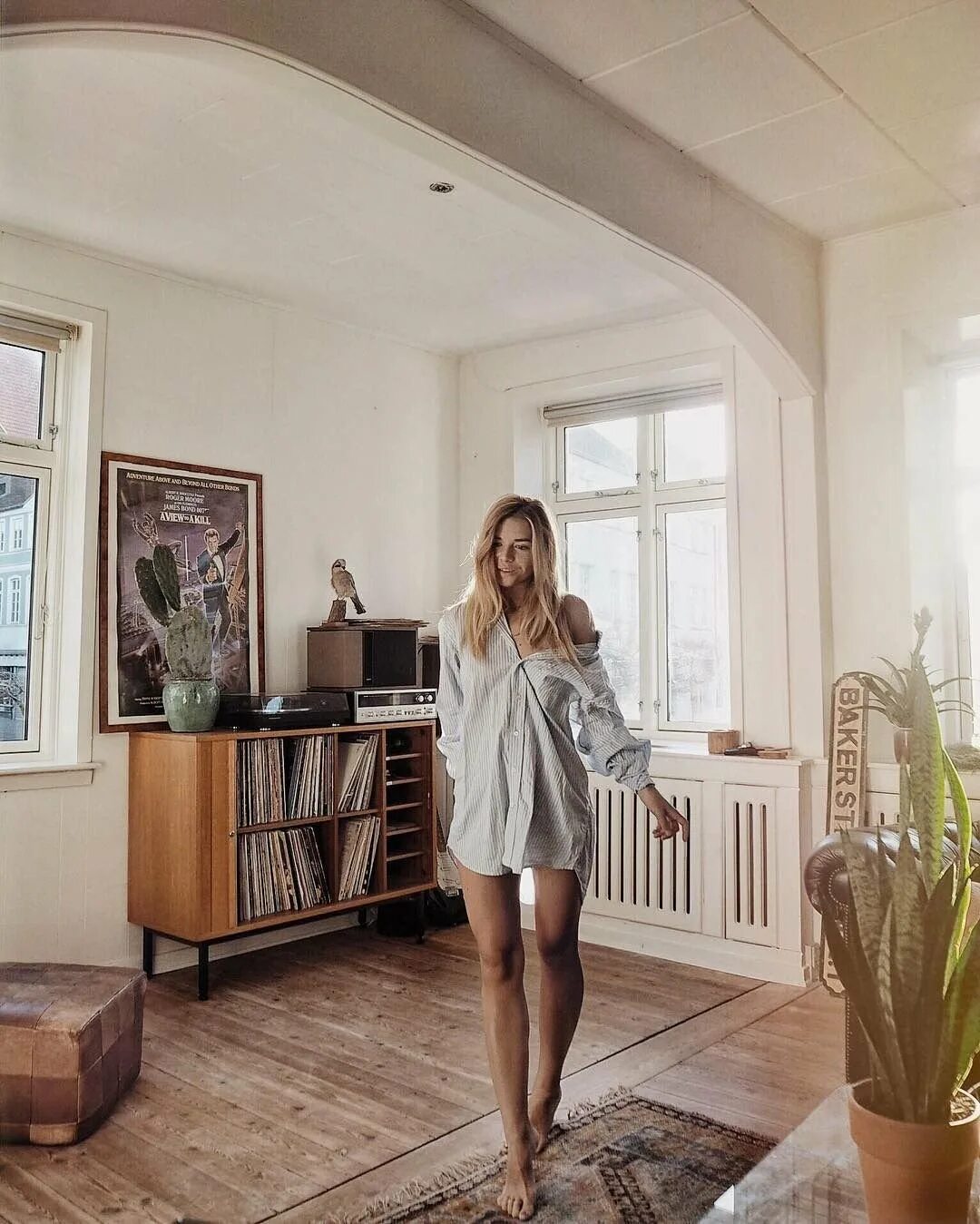 Девушка со своей квартирой. Фотосессия в квартире. девушка в квартире. красивая квартира. фотосессия в домашнем стиле.