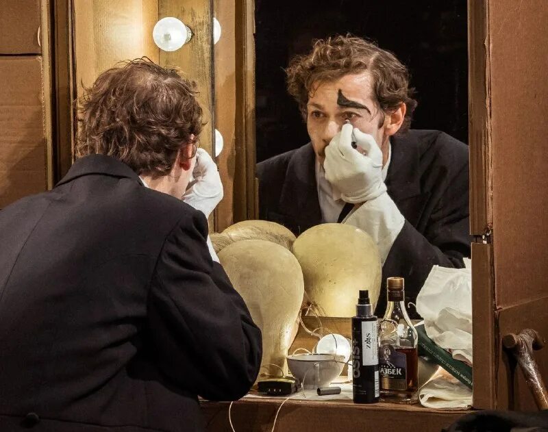 Чагин театр современник. Чагин театр современник. Чагин театр современник. Марина неёлова театр современник. Игра в джин современник.