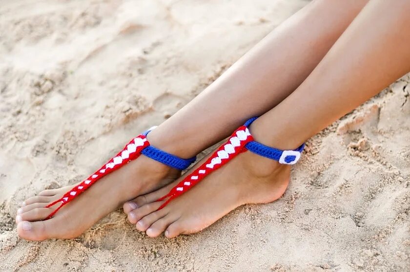 Feet sandals. Лучший feet. Barefoot Sandals на веревках. Teen feet пляж.