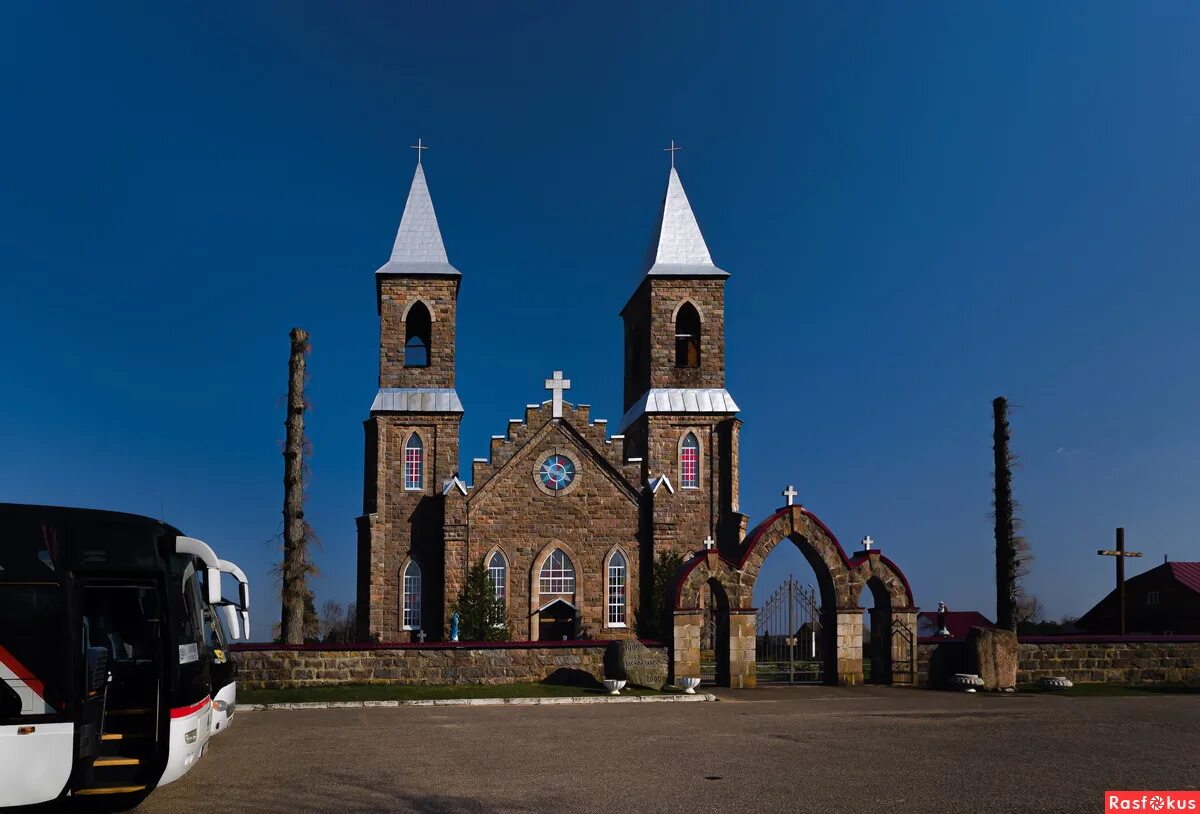 рубежевичи костел. рубежевичи костел. рубежевичи беларусь. рубежевичи костел. костел святого иосифа в рубежевичах.