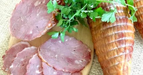 Колбаса сделана из мяса