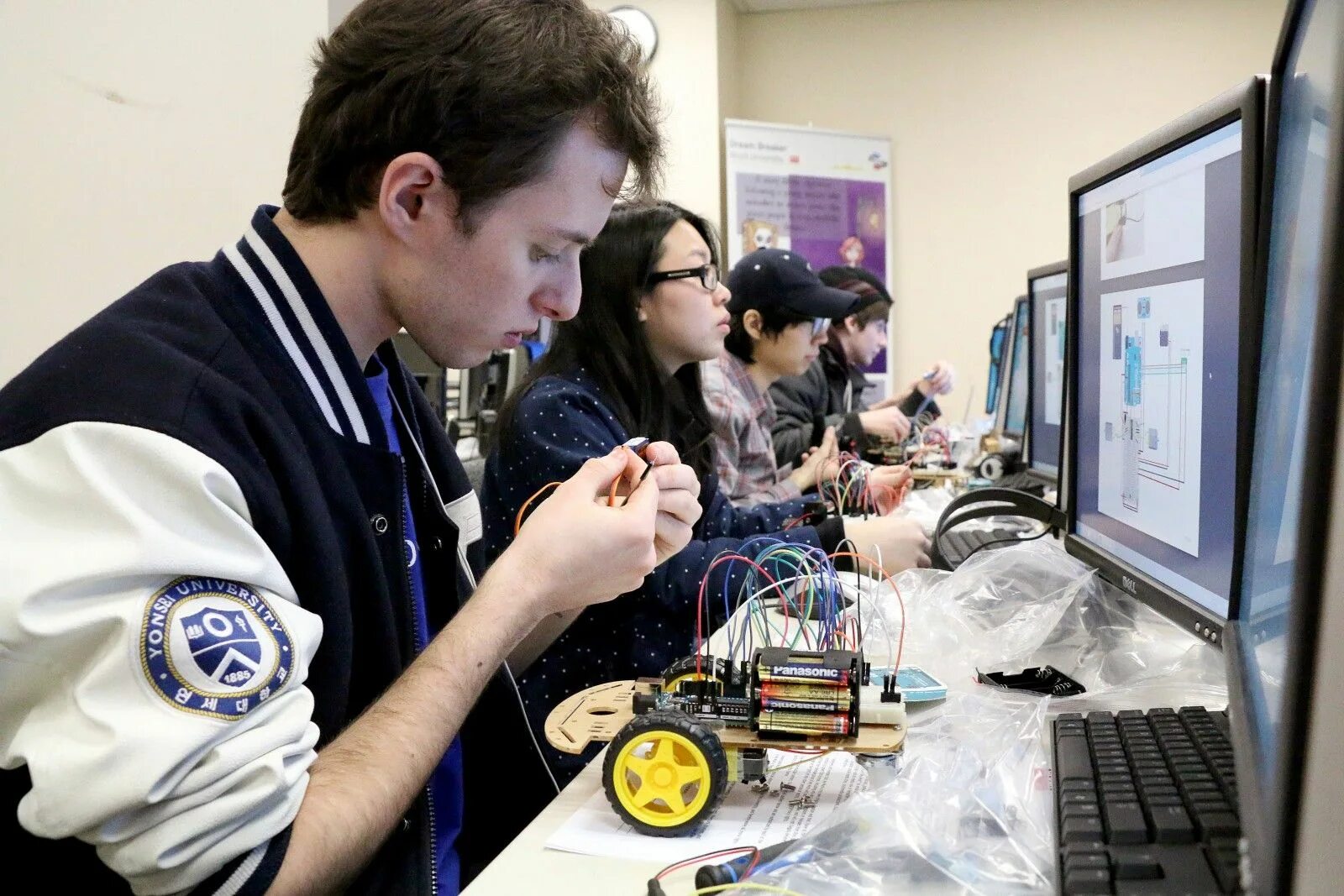 Computer science research. Компьютерные науки. компьютерные дисциплины. компьютеры в науке. science программирование.