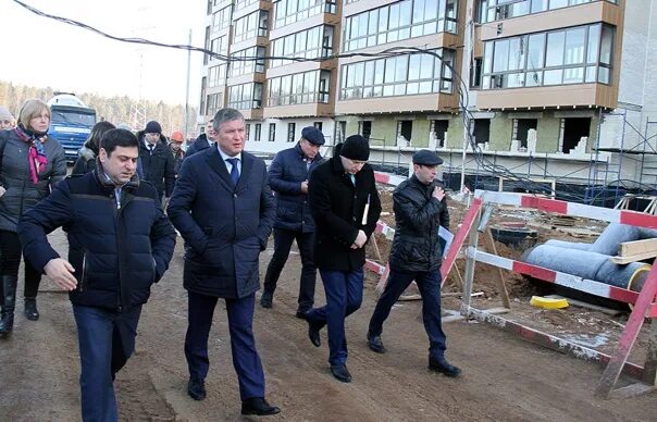 Приезд глав. Приезд глав