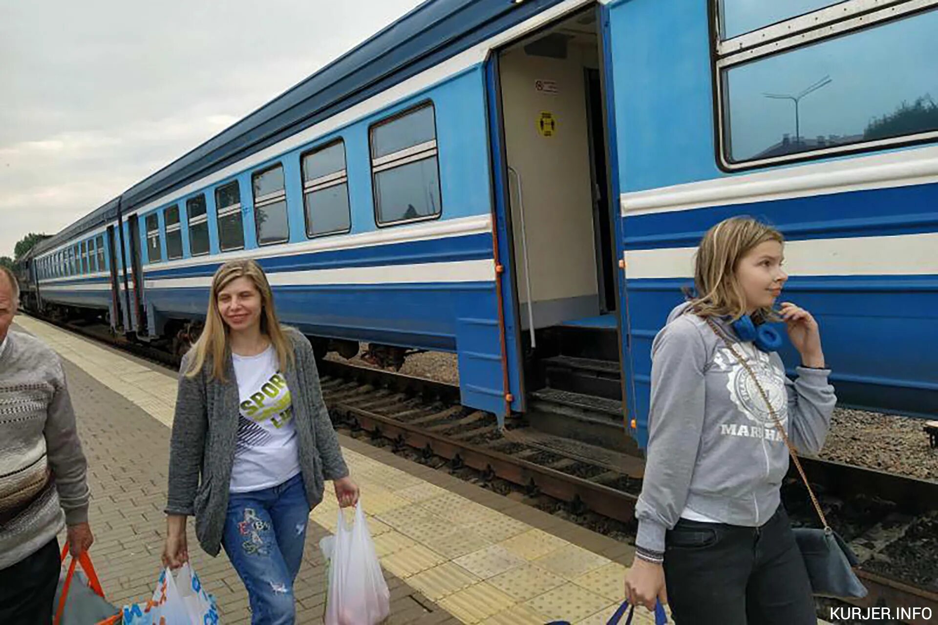 Электрички слуцк солигорск. Поезд 6205 слуцк барановичи. поезд: 879б могилёв → солигорск. слуцк барановичи поезд.