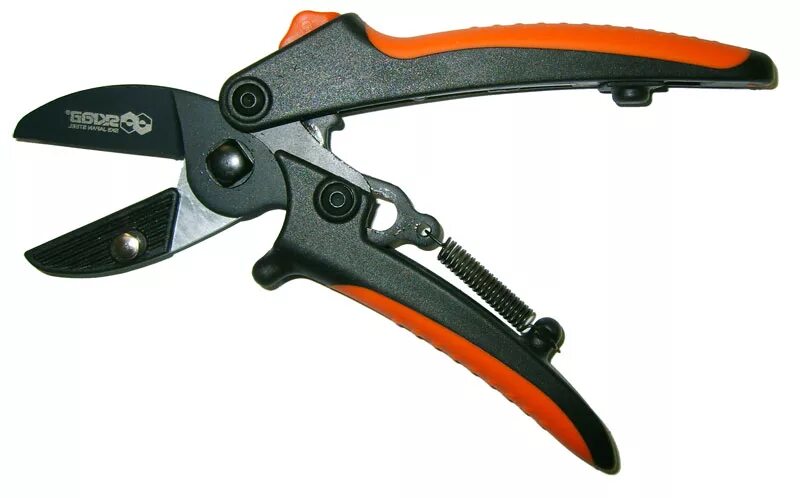 Высотные секаторы фискарс. Секатор сучкорез садовый. Секатор садовый с телескопическими ручками hlts7401. Сучкорез skrab 28159. Секатор сучкорез садовый.