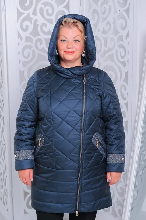 Mishel утепленная куртка 56 размер. Куртки демисезонные для пожилых женщин. Зимние куртки женские больших размеров. Куртка для женщины 60 лет.