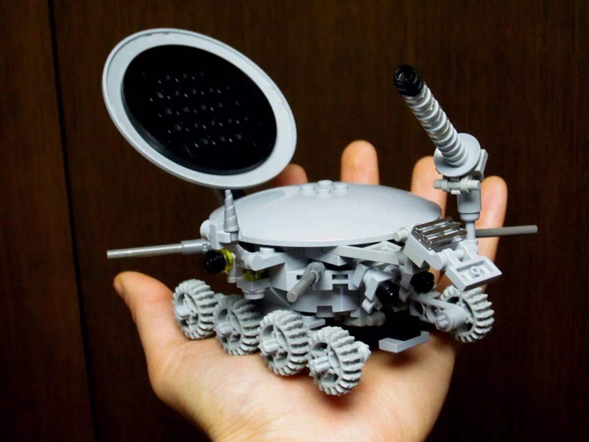 сборная модель космический корабль восток-1. Lego system луноход. 1971 советская орбитальная космическая станция. конструктор советских космических кораблей. королёв сергей павлович восток 1.