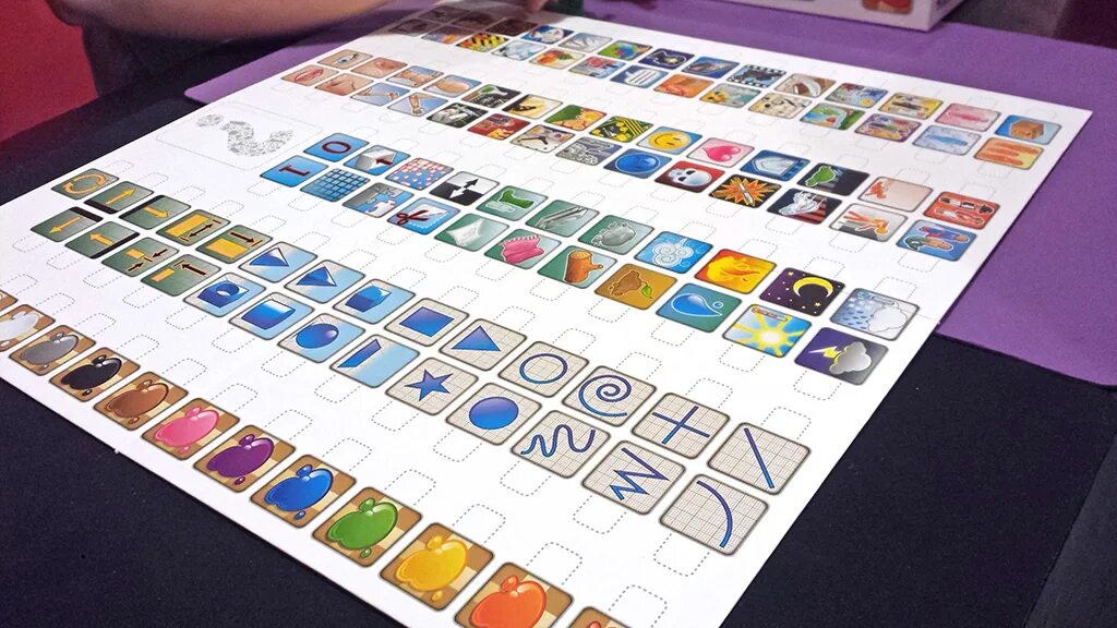 Ever board. Концепт настольная игра. concept (board game). концепт игра настольная поле. настольная игра стиль жизни концепт.