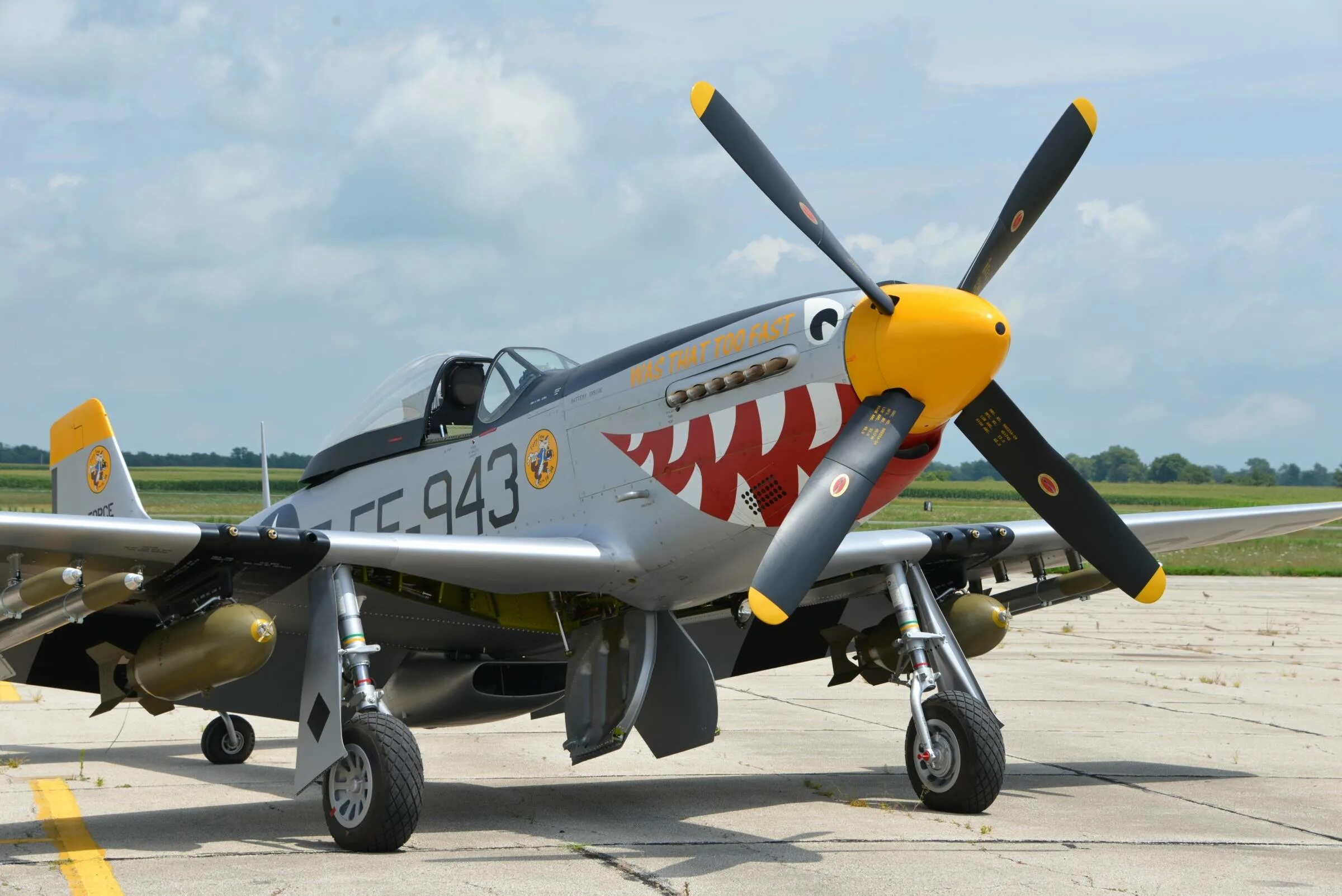 Истребитель п. P-51d Mustang. P51 Мустанг. Самолет p-51 Mustang. Истребитель p 51d Мустанг.