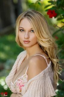 Лили Иви Откровенное Фото (193 фотографий) .