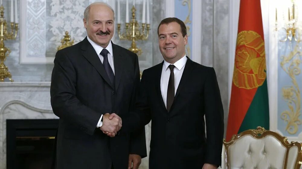 Медведев и Лукашенко. Лукашенко Янукович Медведев.