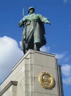 Советские памятники в берлине