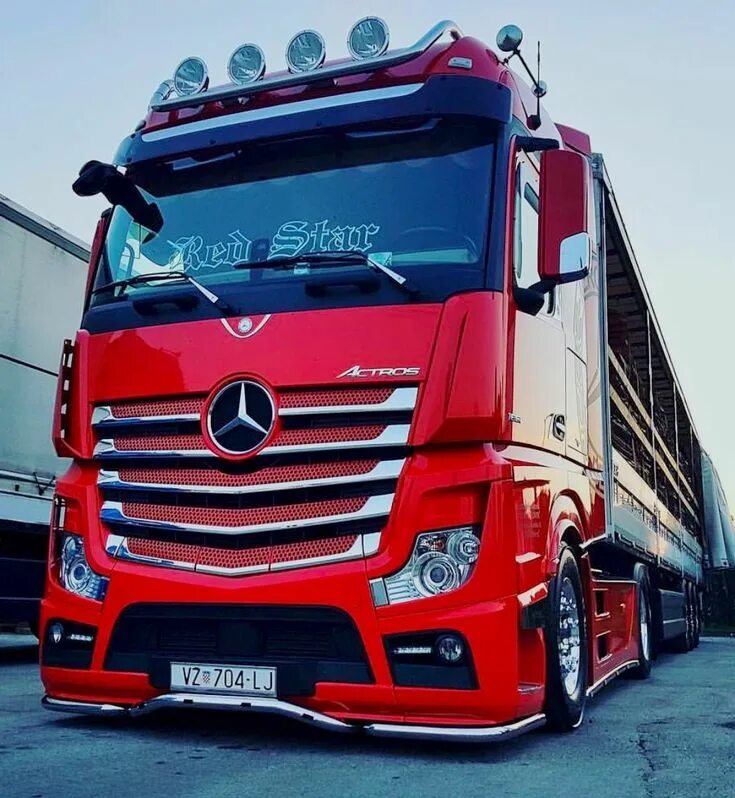 Икв 72. Лкв новый сайт. Скания паровоз. Man f8 lkw. Скания тягач 2018.