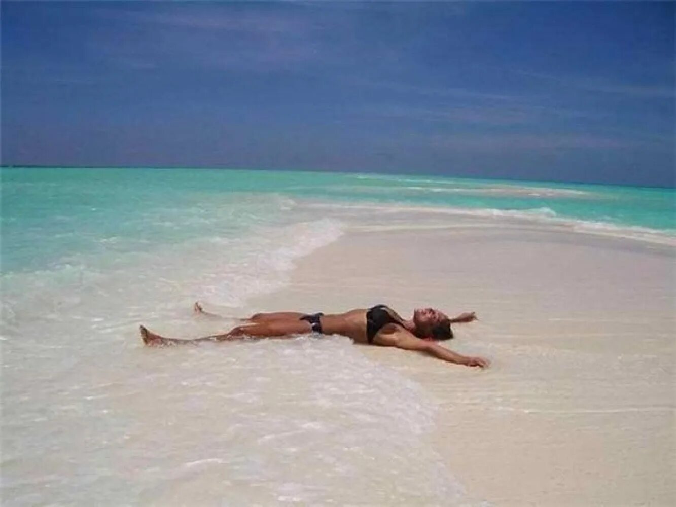 Жизнь в удовольствие. Летняя аватарка для девушки. Наслаждение жизнью. Море комплимент. Счастье это так просто.