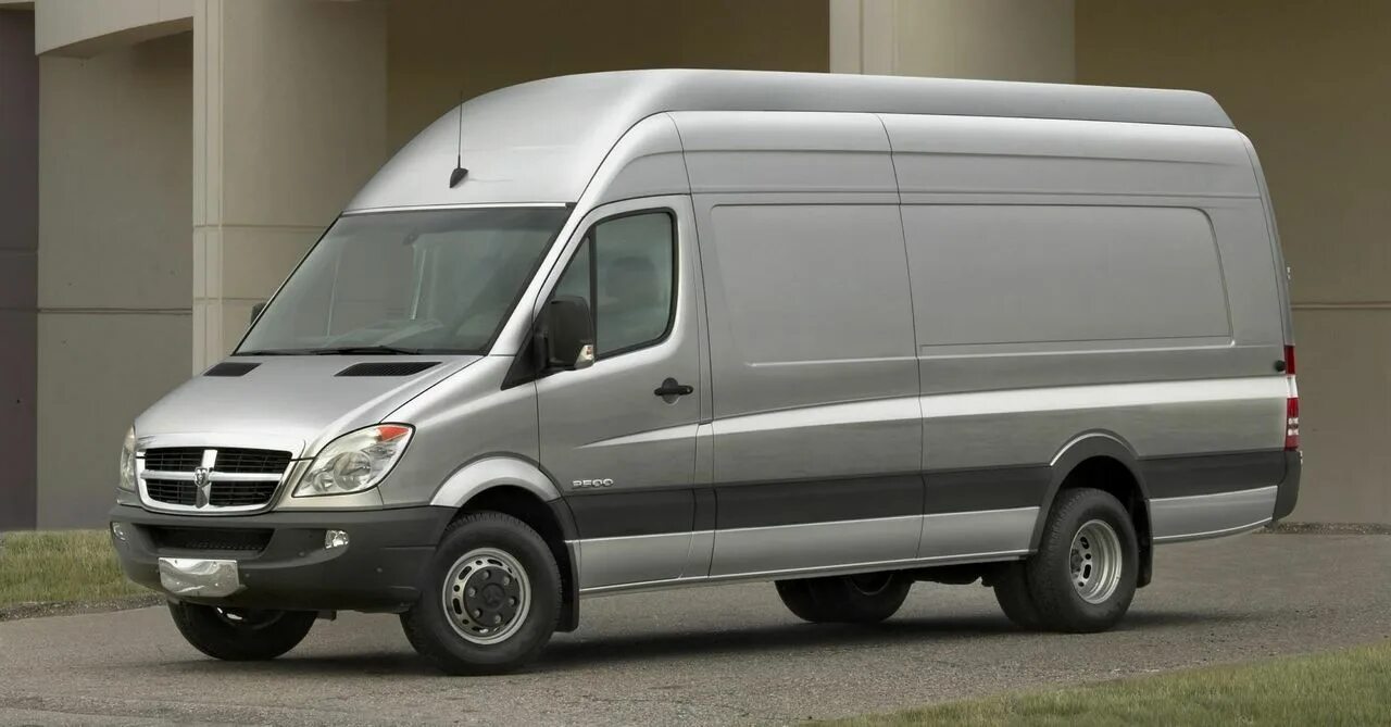 Мерседес спринтер автомат. Sprinter 2500. Sprinter van 2500. Додж Спринтер. Микроавтобус Додж Спринтер.