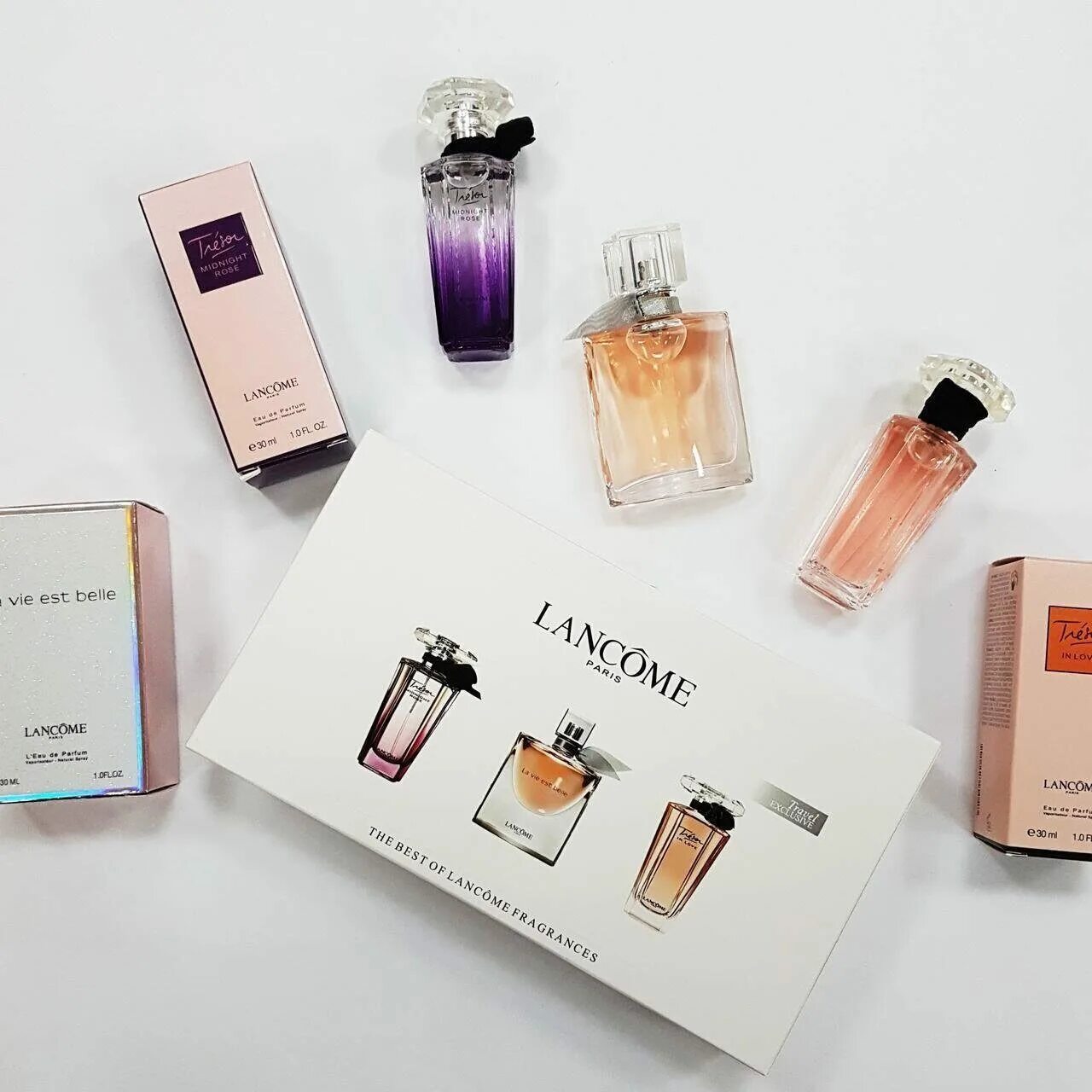 версаче парфюм женский набор edt. набор charrier parfums. набор духов диор parfums christian dior. набор диор косметика 5в1. подарочный парфюмерный набор christian dior.