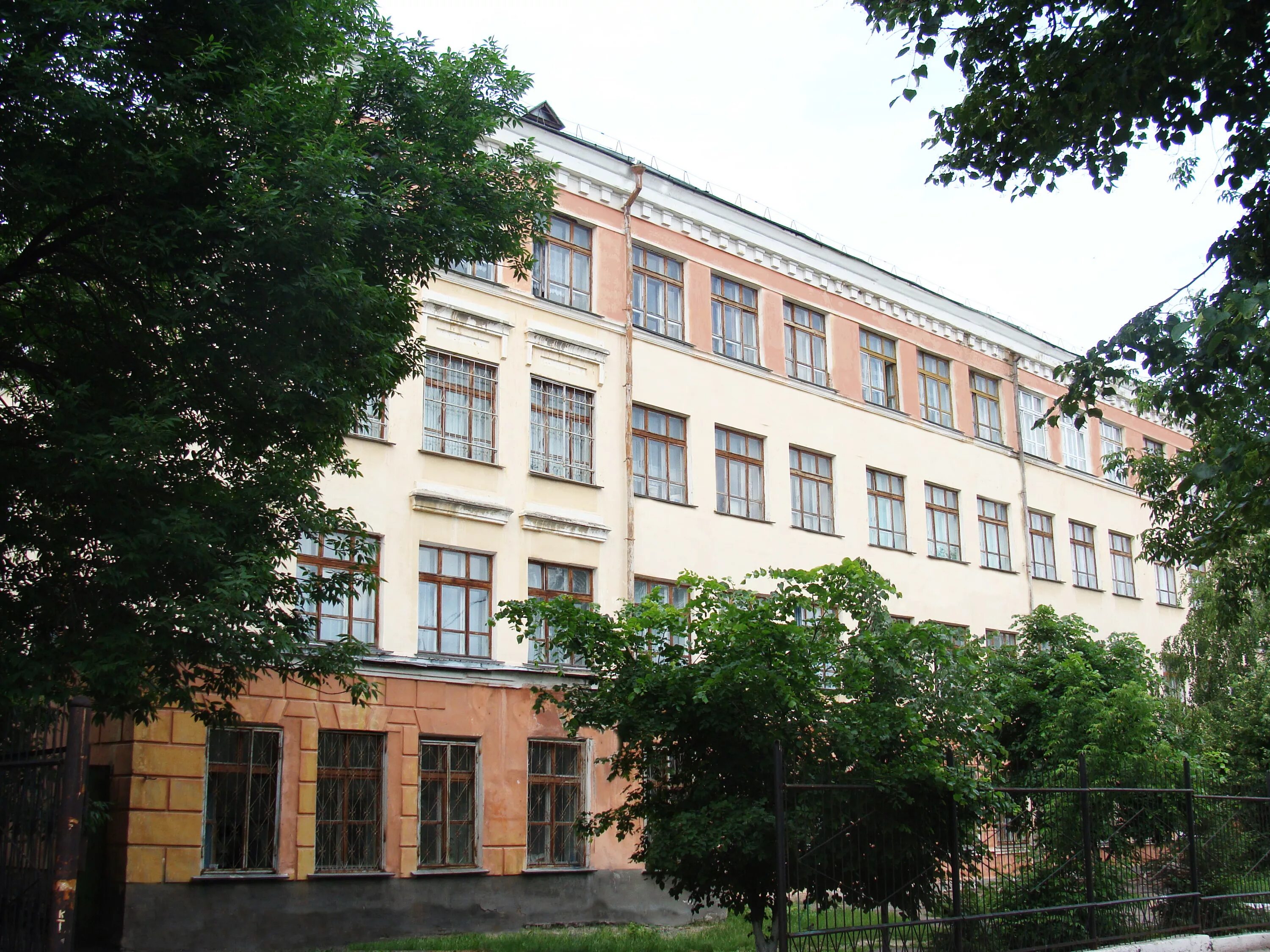 школа 50 казань