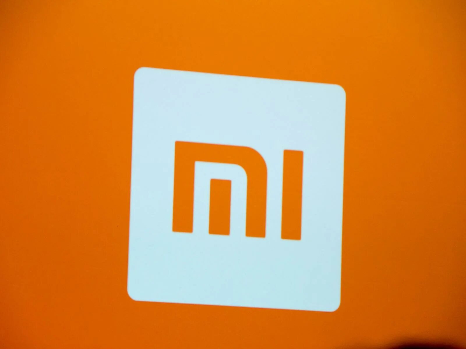 Ярлык сяоми. Сяоми лого. Бренд mi Xiaomi. Xiaomi logo 2022. Xiaomi logo 2023.