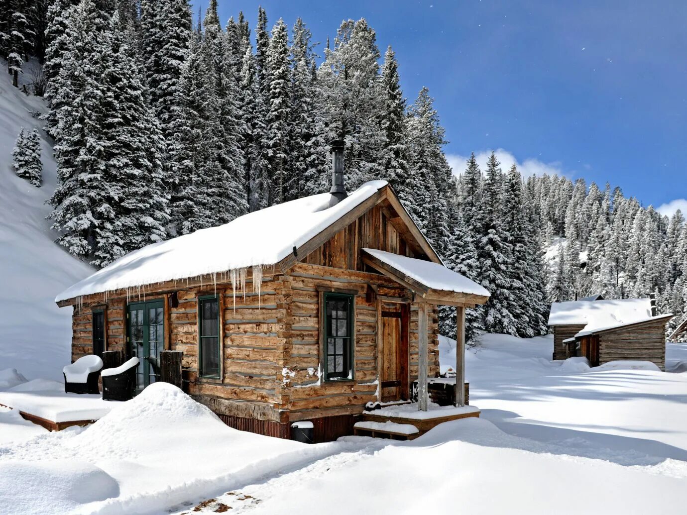 Зимний дом быстро. Аляска log cabin. охотничий дом в лесу аляска. винтер хэвен кэбин. лесная хижина финляндия.