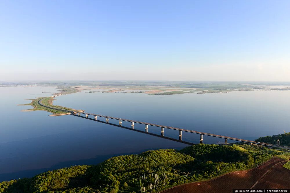 Мост река устье. Река волга куйбышевское водохранилище. куйбышевское водохранилище татарстан. куйбышевское водохранилище ульяновск. волга ульяновск куйбышевское водохранилище.