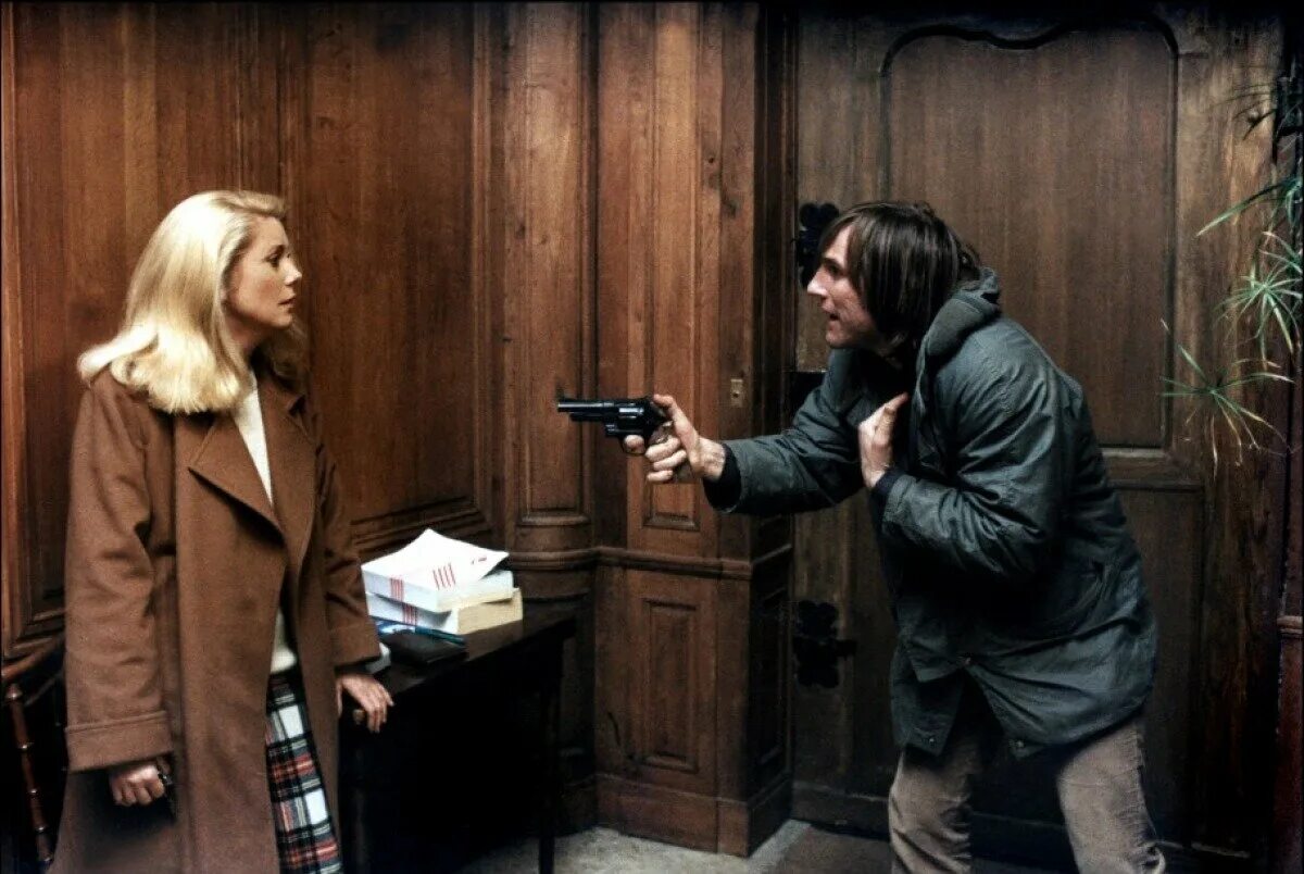 хф выбор оружия франция. фильм выбор оружия депардье. выбор оружия фильм с ив монтаном. выбор оружия фильм с ив монтаном. выбор оружия 1981.