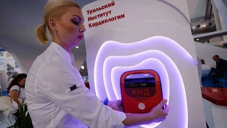 Дефибриллятор а15. Автоматический наружный дефибриллятор а15. дефибриллятор анд а15. анд автоматический наружный дефибриллятор. дефибриллятор метро.