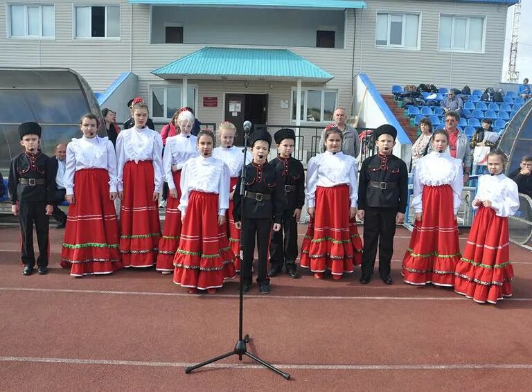 Погода в школьном белореченского. Посёлок дружный Краснодарский край Белореченский район. Школа 29 Белореченского района. Село школьное Белореченский район Краснодарский край. Белореченский район школа.