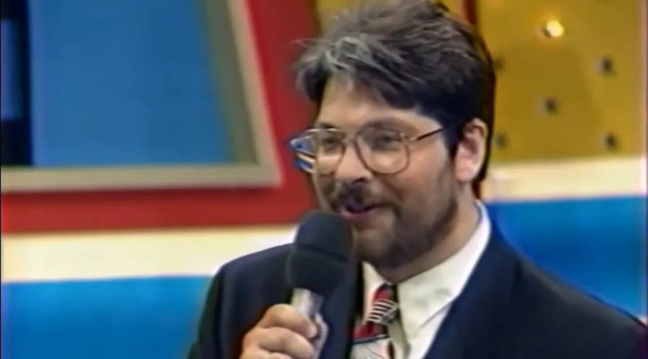 александр гуревич 2020. сто к одному ведущий александр гуревич. гуревич, александр витальевич. александр гуревич 2020. александр акопов ведущий сто к одному.