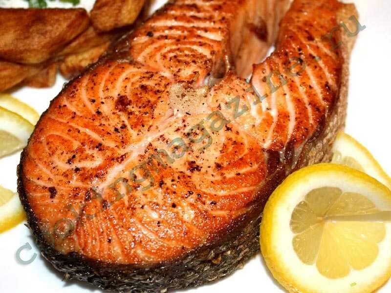 Как приготовить стейк форели вкусно сочно. Форель клеопатра. стейк из форели в духовке. стейки форели запеченные в духовке. стейк форели в духовке.