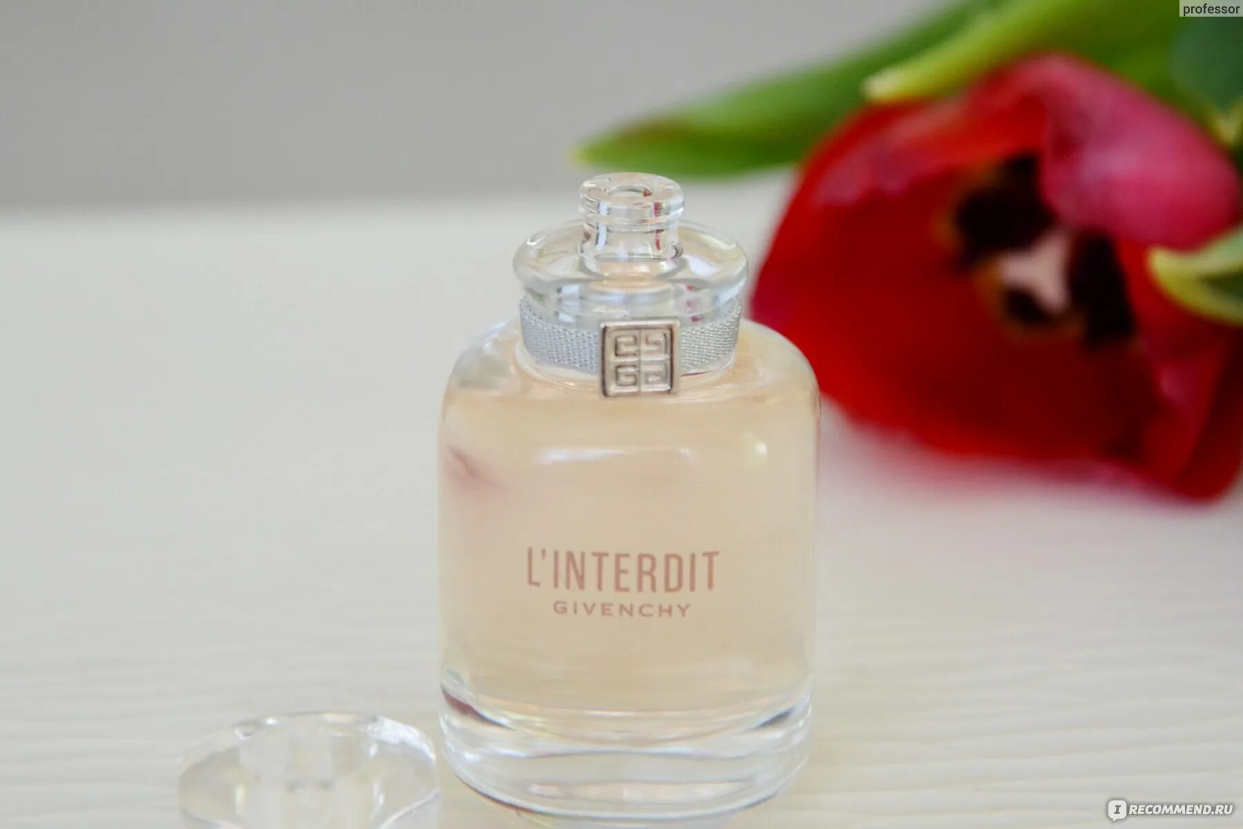Запах живанши для моей души песня. Lintrendint духи givenchy. запах живанши. духи д иваншли д interdit.
