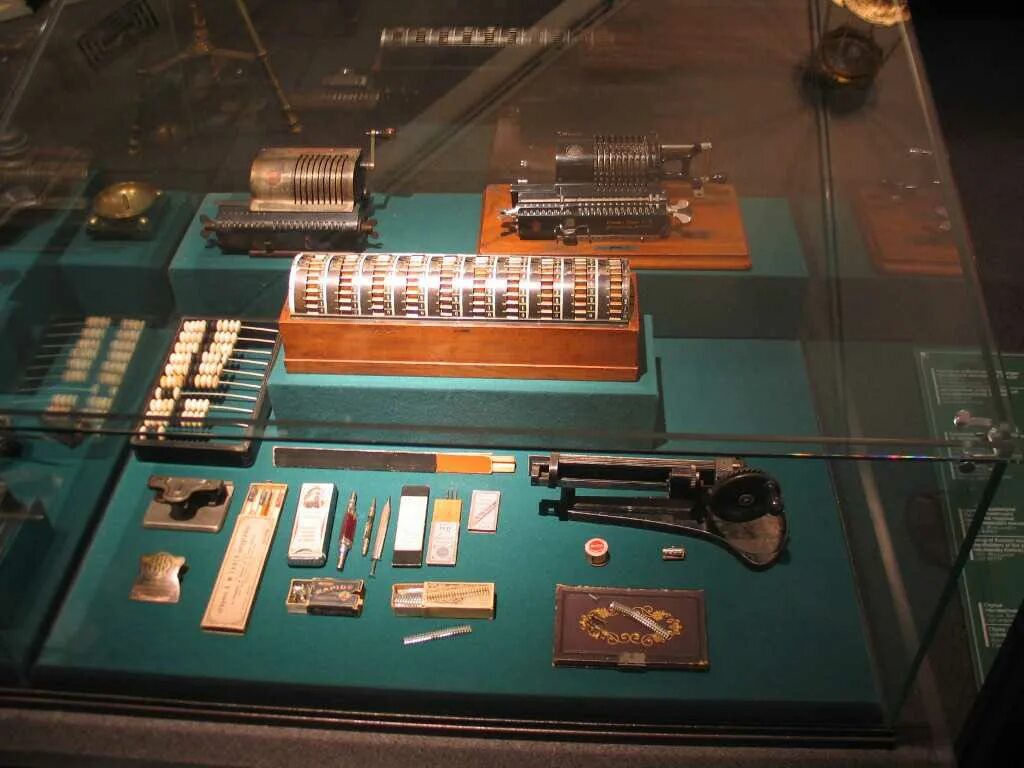 Музей истории санкт-петербурга петропавловская крепость. Музей истории петербурга в петропавловской. Музей истории петербурга. Музей истории петербурга. Музей истории петербурга.