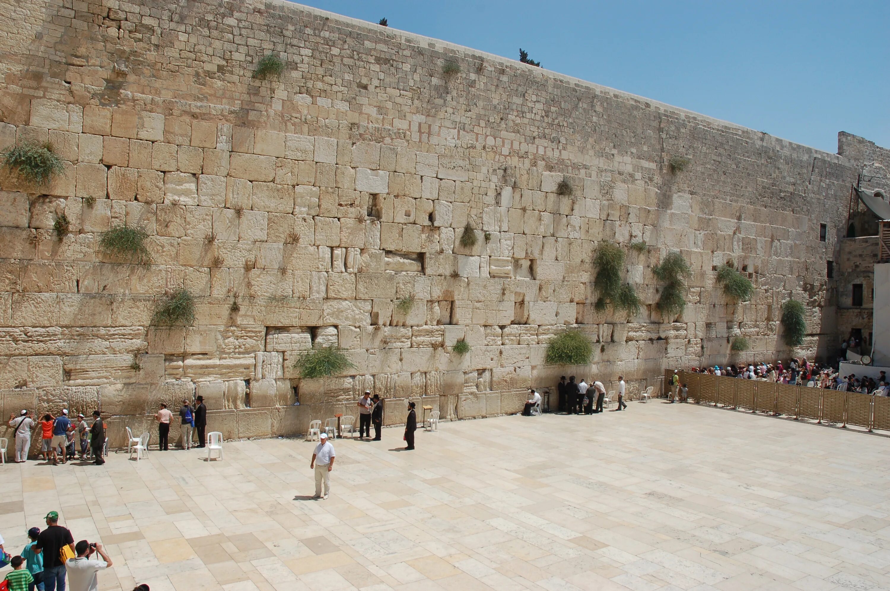 Стена в древности. Стена плача в Иерусалиме. Достопримечательности Израиля стена плача. Храм Соломона стена плача.
