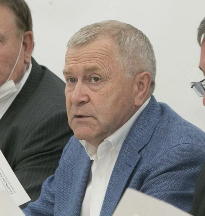 Тепляков видео. Новосибирская продовольственная корпорация тепляков. депутаты заксобрания новосибирской яковенко.