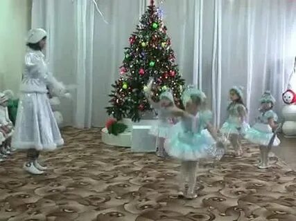 Танец снежинок под песню снежинки