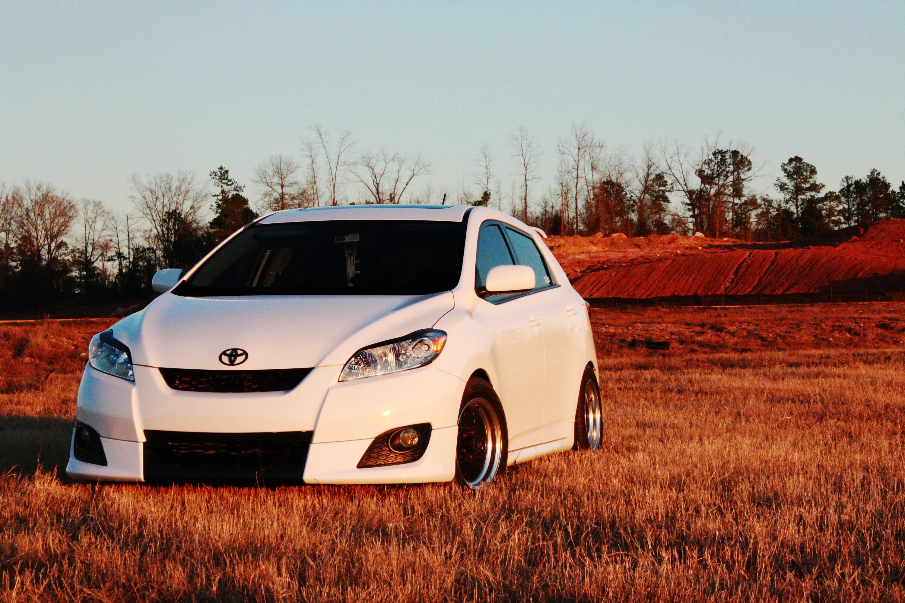 Matrix matrix 140. Тойота матрикс е140. toyota matrix 2009 tuning. toyota matrix обвес. toyota matrix tunning.