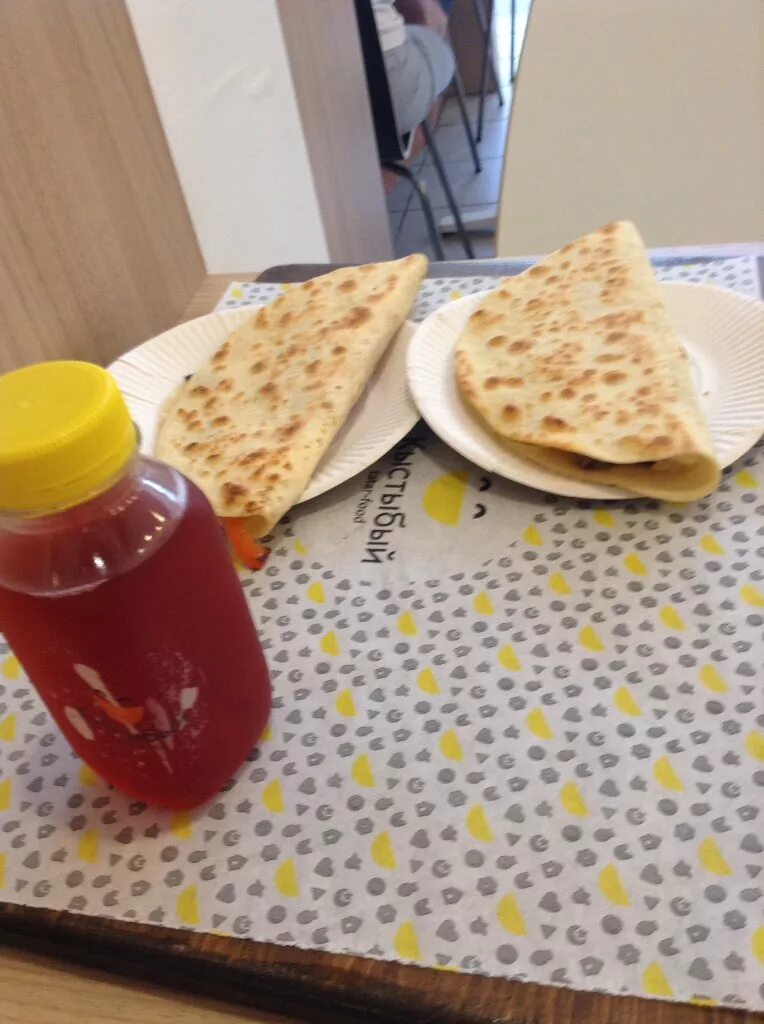 Кыстыбый баумана. Кыстыбый. кыстыбый казань кафе. кыстыбый рядом со мной. кольцо казань кыстыбый.