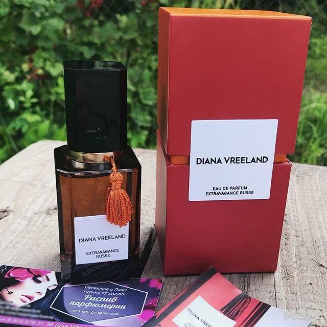 Diana Vreeland extravagance russe 50 ml. Отливанты распив Парфюм. Отливанты духов оригиналы купить