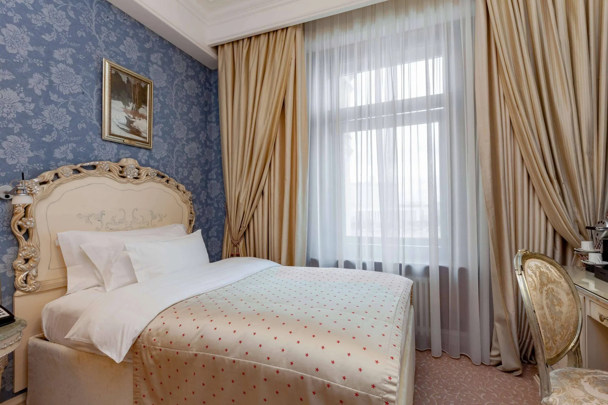 Radisson collection сайт. Отеле radisson collection hotel. гостиница рэдиссон ройал москва номера. рэдиссон коллекшн москва. radisson collection hotel moscow» гостиница.