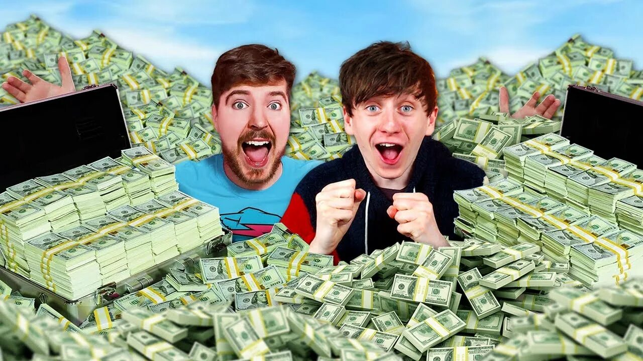 MRBEAST деньги. Mr Beast с деньгами. Мистер Бист в куче денег. Фото MRBEAST А деньгах. Почему в игре том много денег