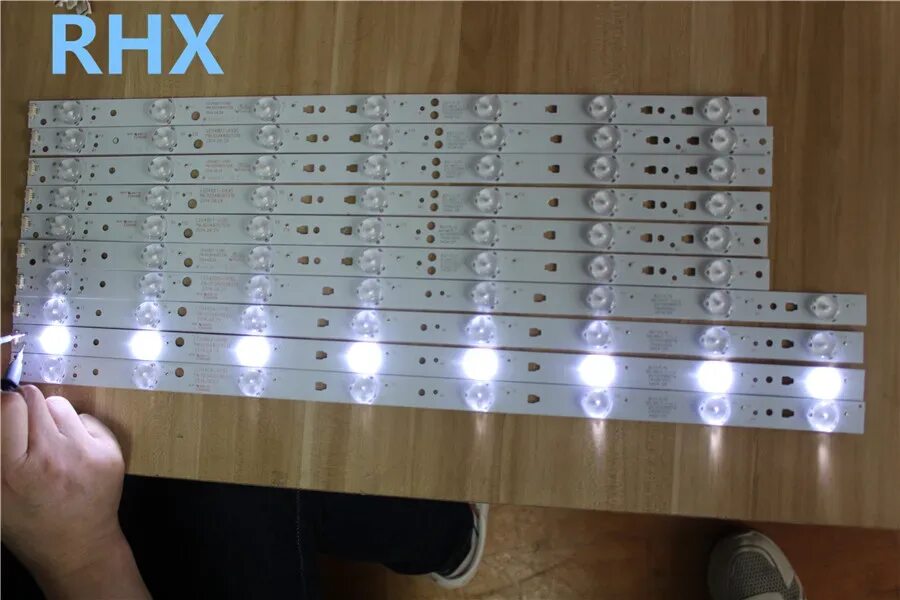 Подсветка телевизора jvc. Lt-40m640 подсветка. led185d44-zc14-03(a). led365d8-zc14-01. lt 40m440 подсветка.