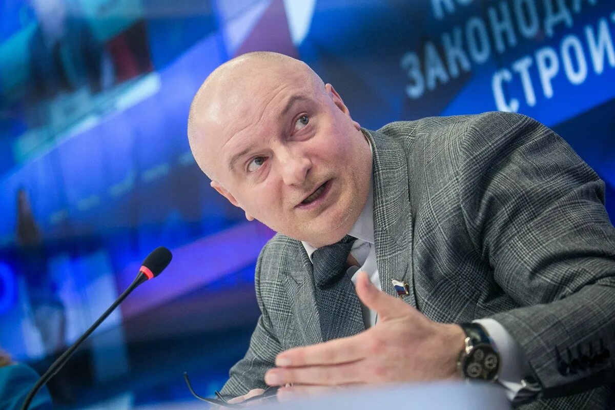 Сенаторов ютуб. Сенаторов ютуб