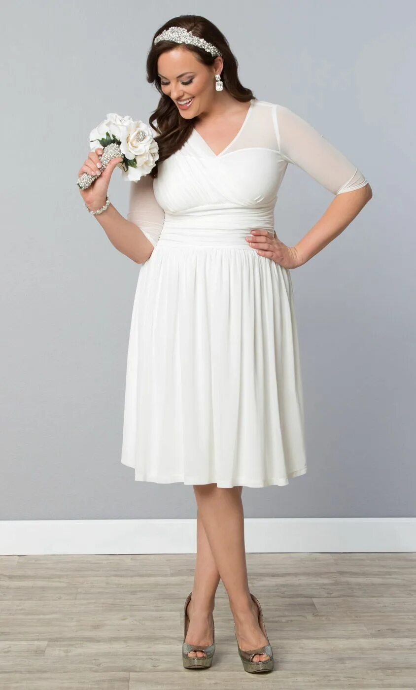 Pin di Mely su Wedding Abiti da sposa civile, Abito da sposa casual, Matrimonio