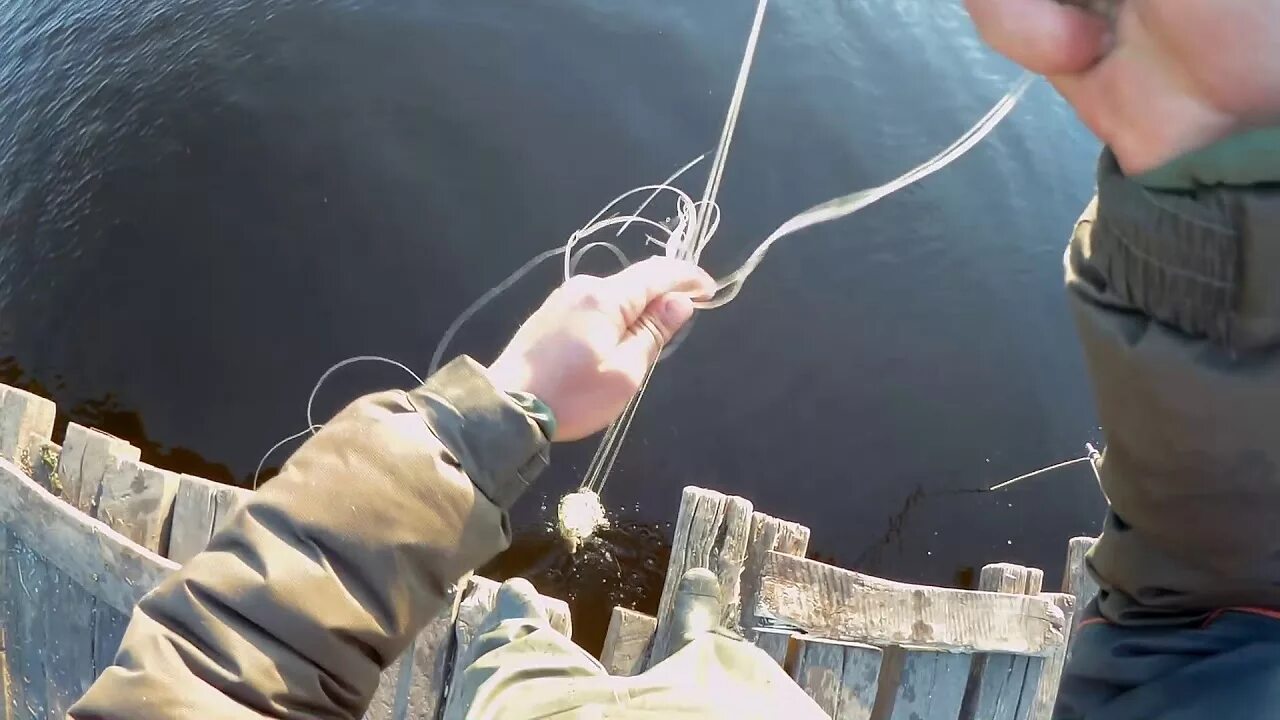 Ловля на хапугу видео. Хапуга для ловли рыбы. Снасть паук. Рыболовная снасть для рыбалки хапуги. Рыбалка на хапугу летом.