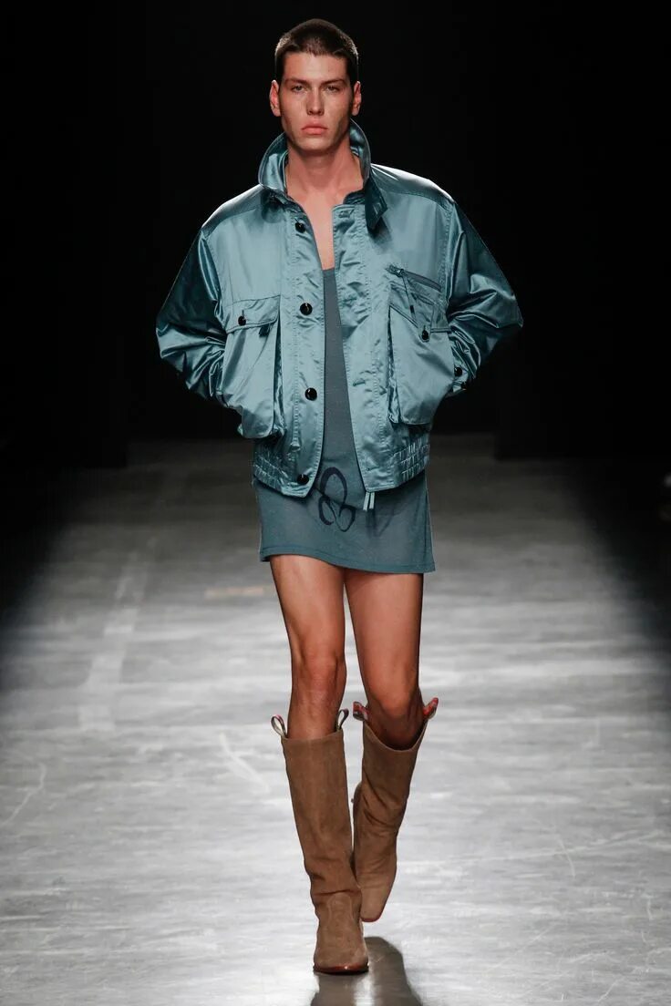 Andreas Kronthaler for Vivienne Westwood Spring 2017 Ready-to-Wear Collection - 