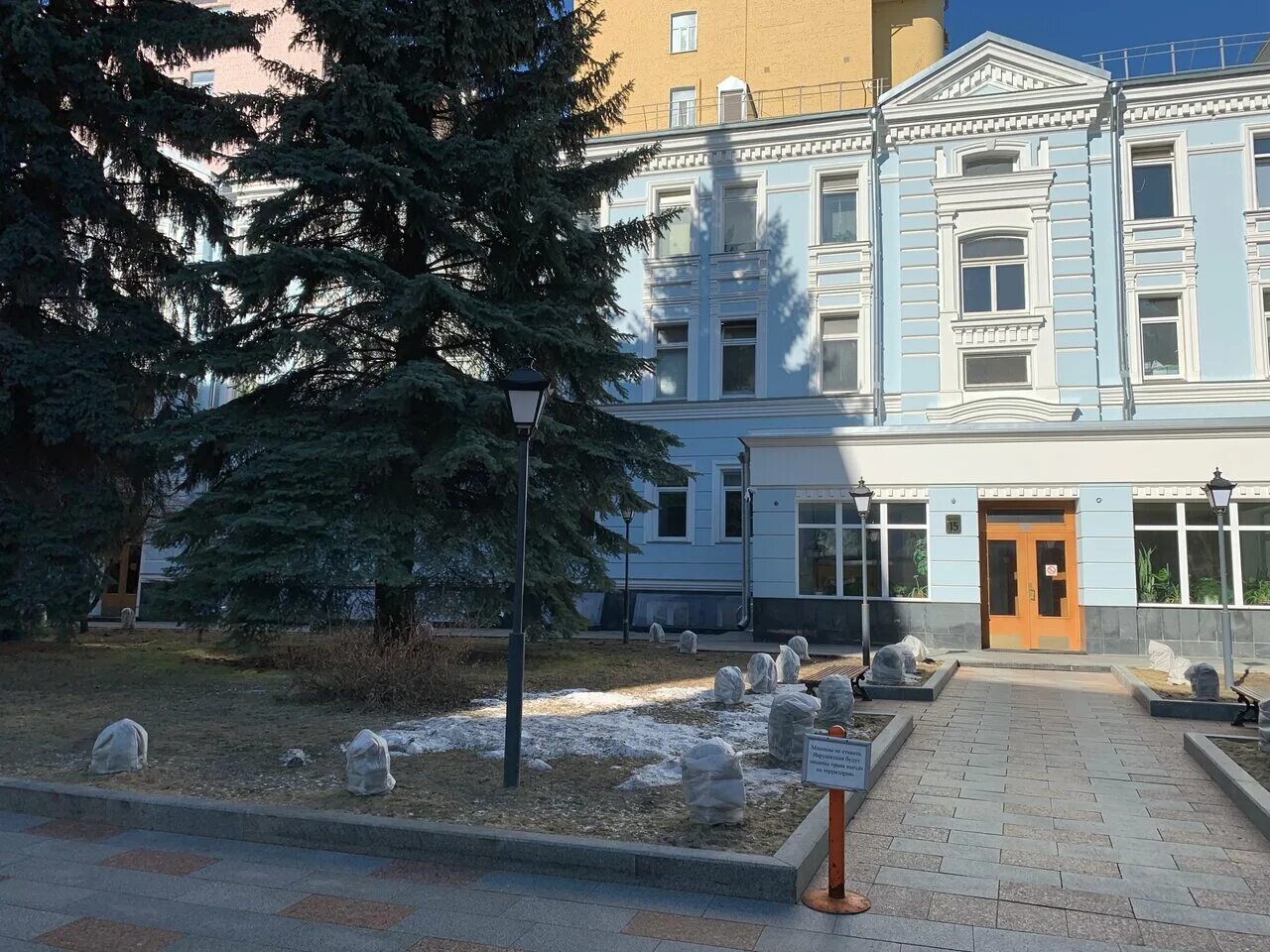 кузнецовская 42. 3-5, стр. газетный 5 москва. газетный переулок 3/5с1. институт гайдара газетный переулок.