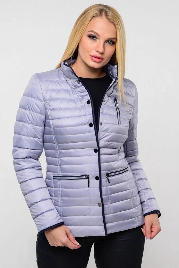 Кариант куртка женская. Легкая куртка женская. Куртки демисезонные светлые. Светлая куртка. Куртка женская демисезон.